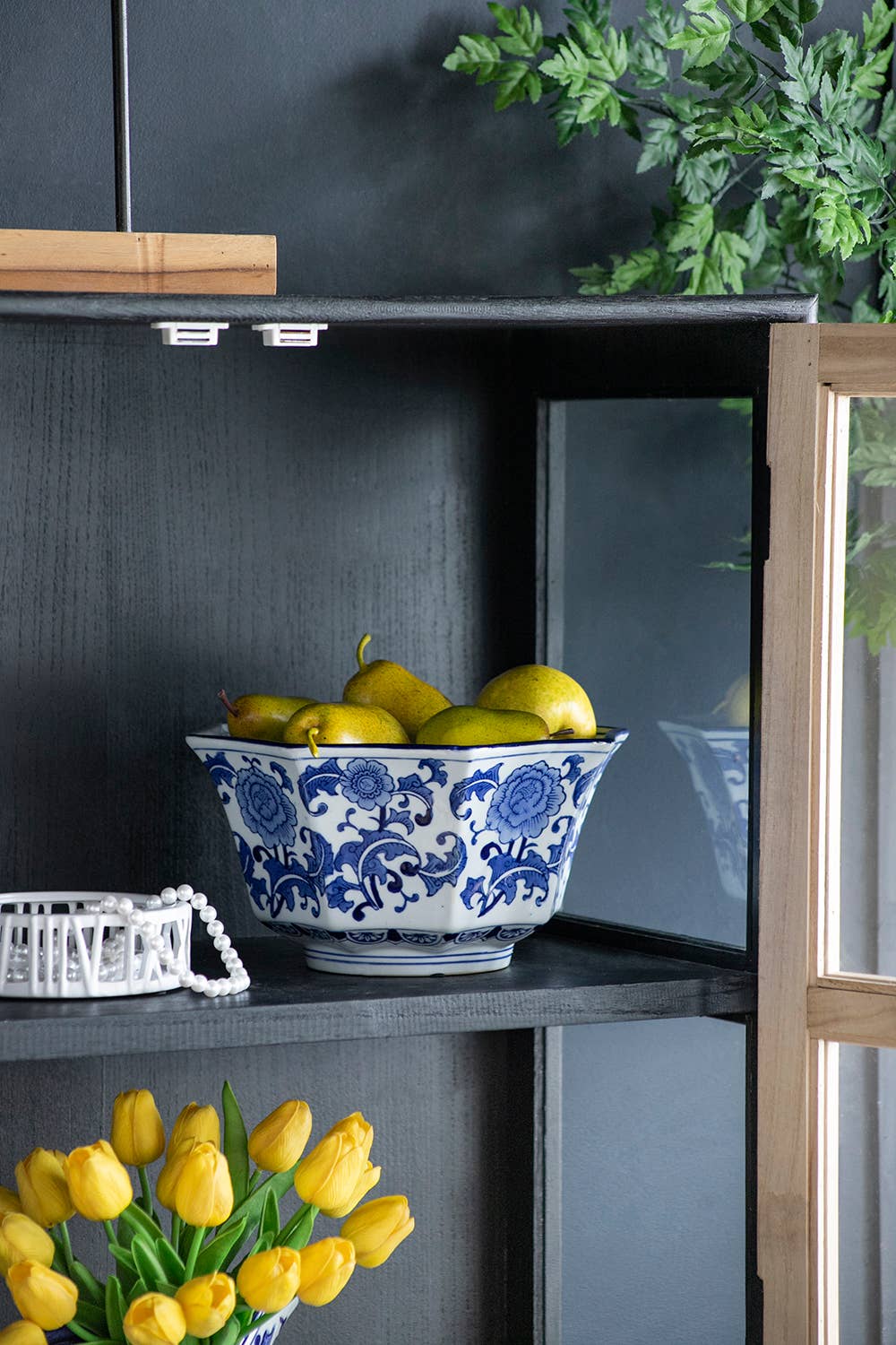 Blue and White Decorative Porcelain Bowl