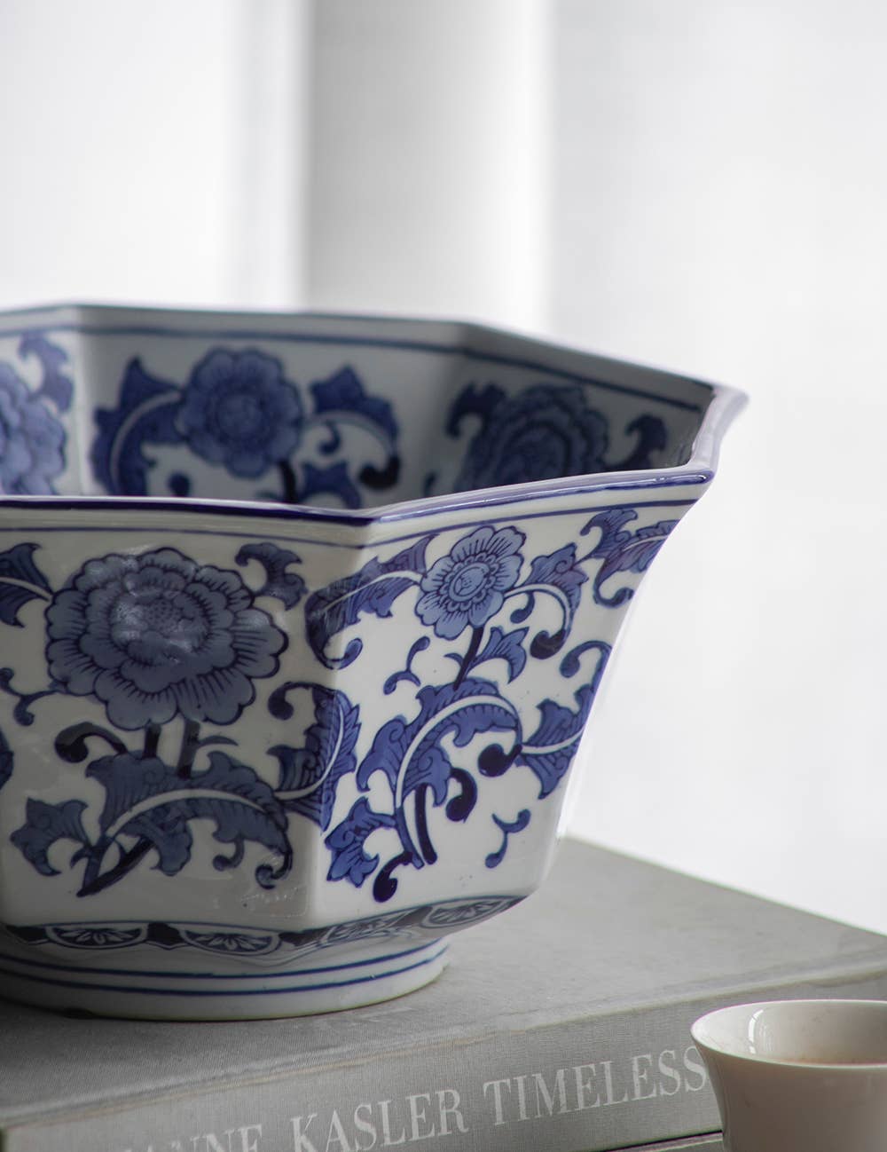Blue and White Decorative Porcelain Bowl