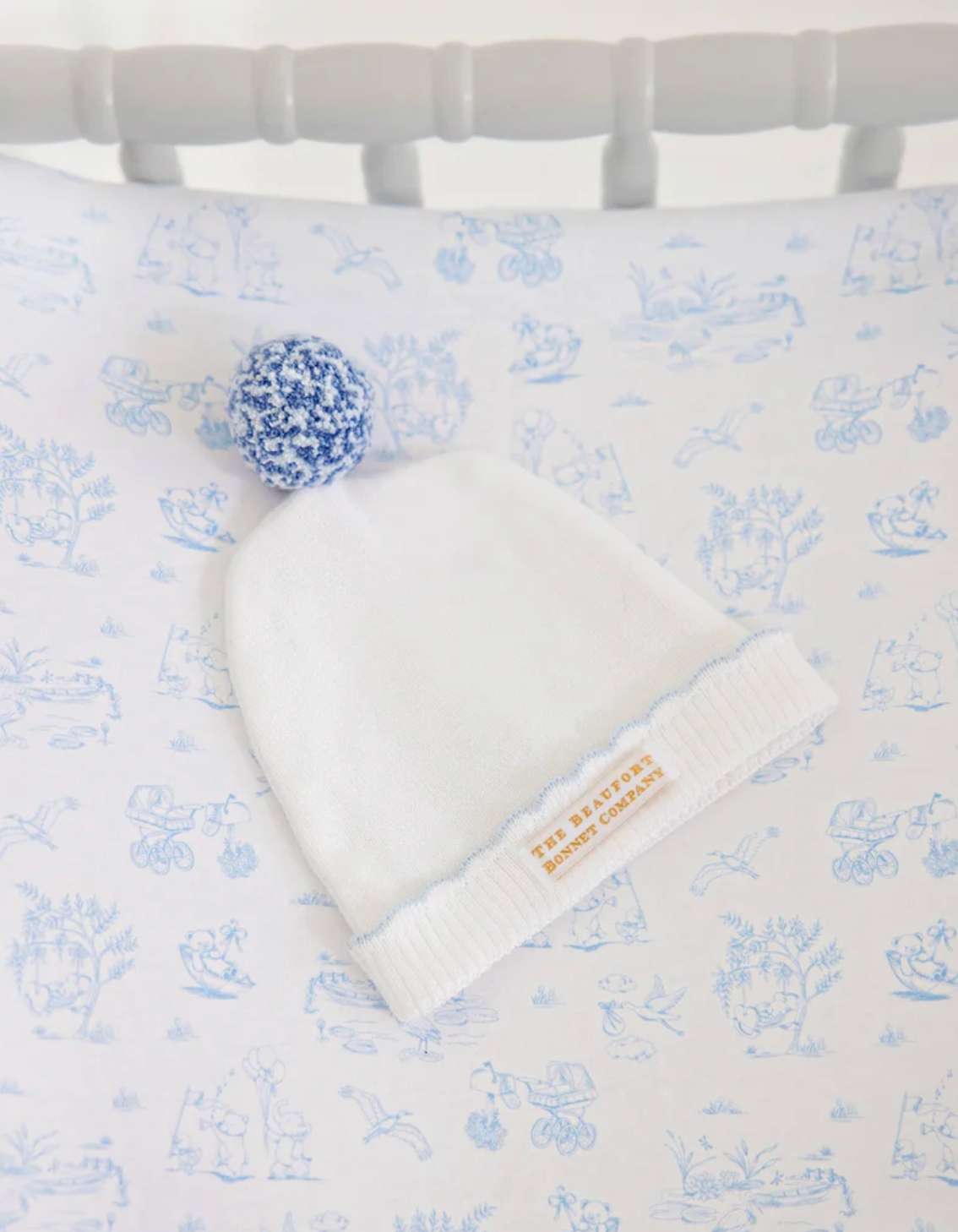 I'm Here Hat - Worth Ave White (Pink or Blue)