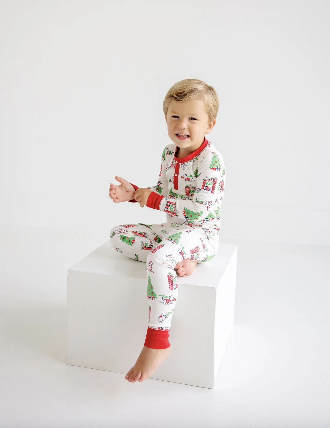 TBBC Sutton's Sweet Dream Set (Unisex) Classic Christmas with Richmond Red